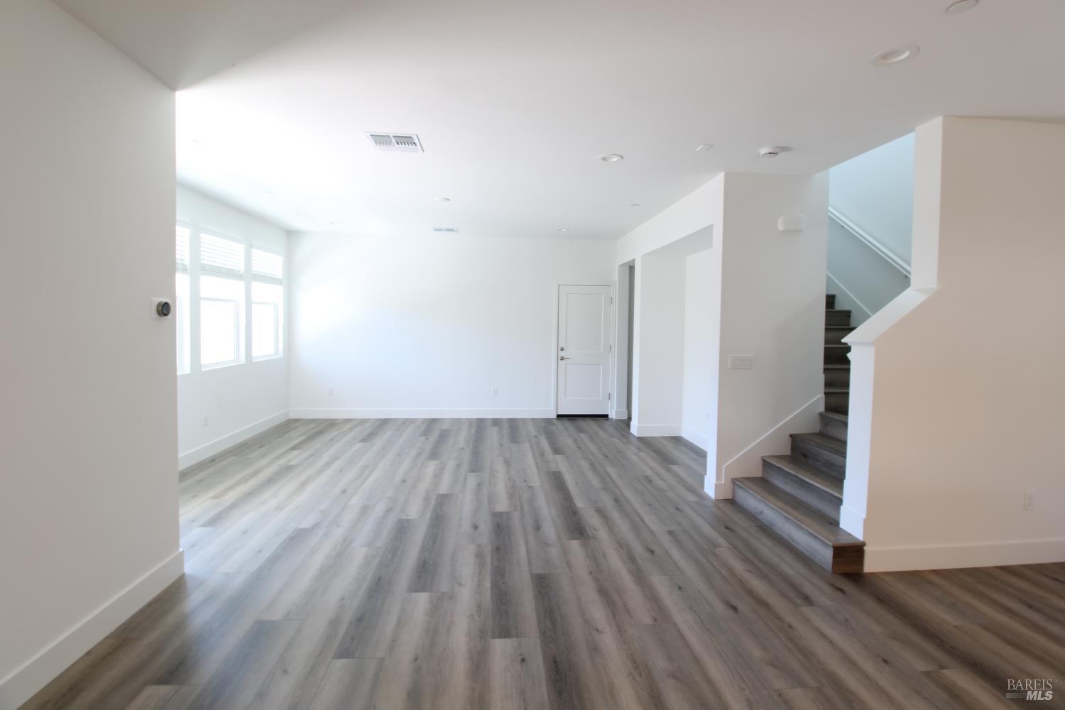 2716 Amora Circle Santa Rosa CA 95407