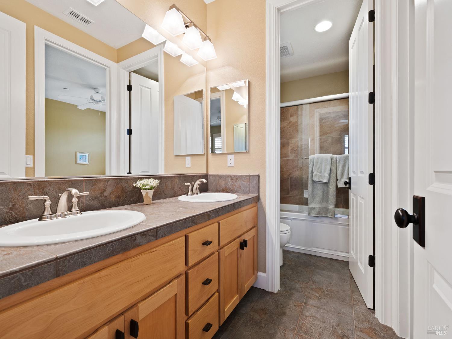 3263 Atherton Circle Napa CA 94558