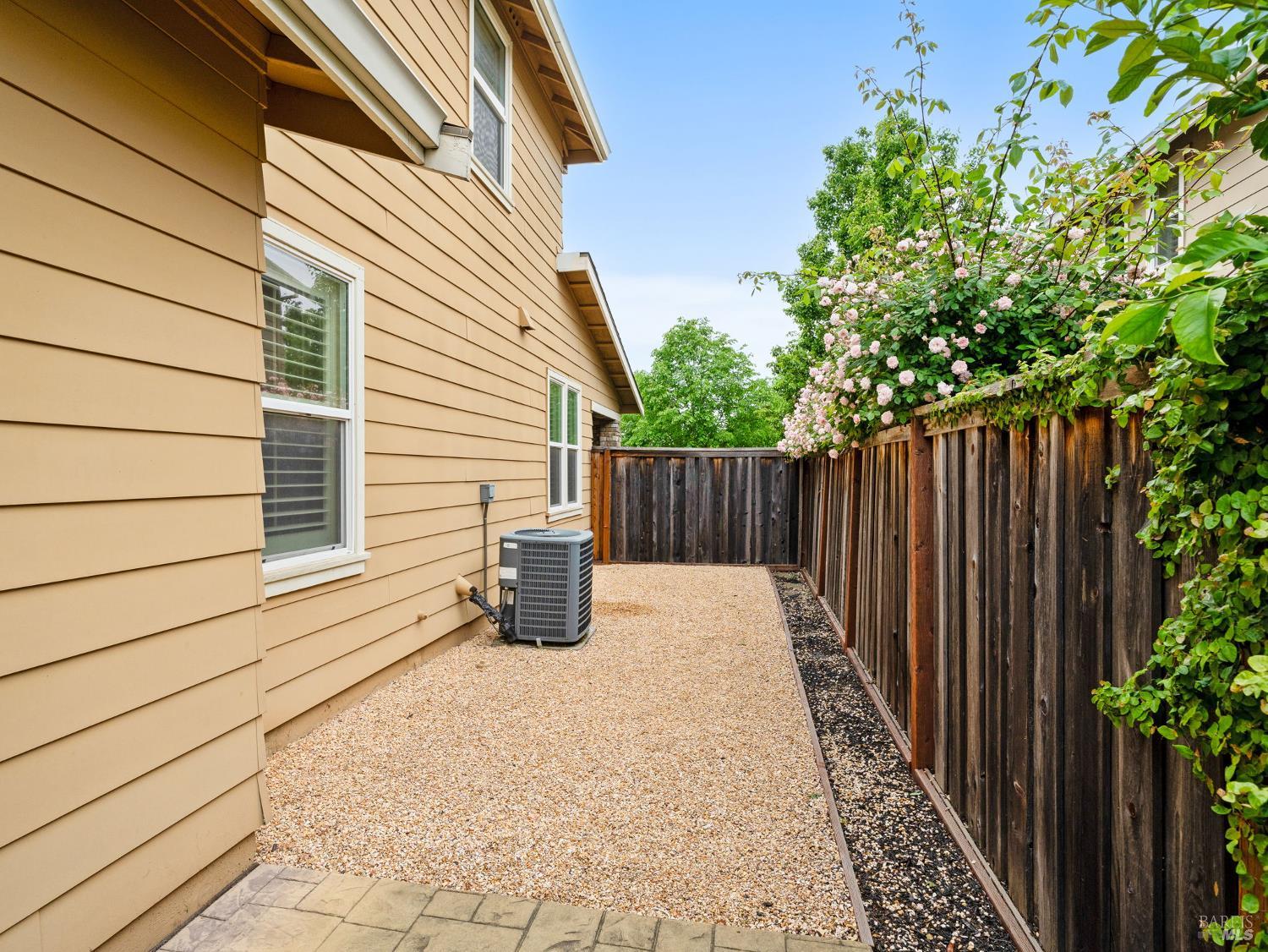 3263 Atherton Circle Napa CA 94558