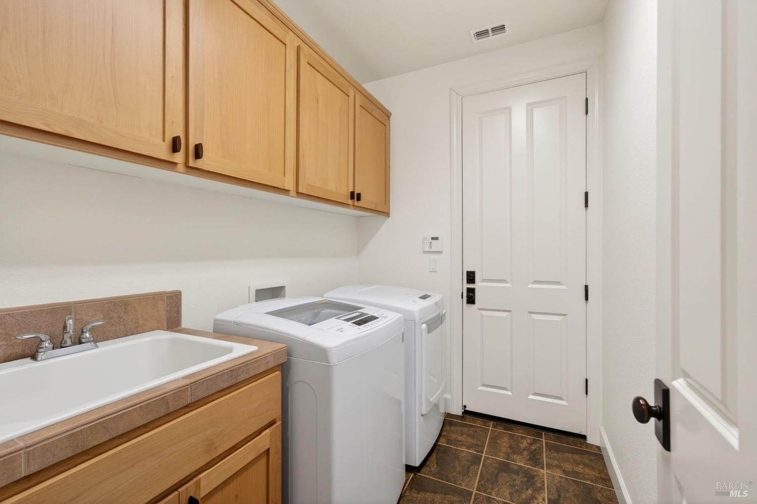 3263 Atherton Circle Napa CA 94558