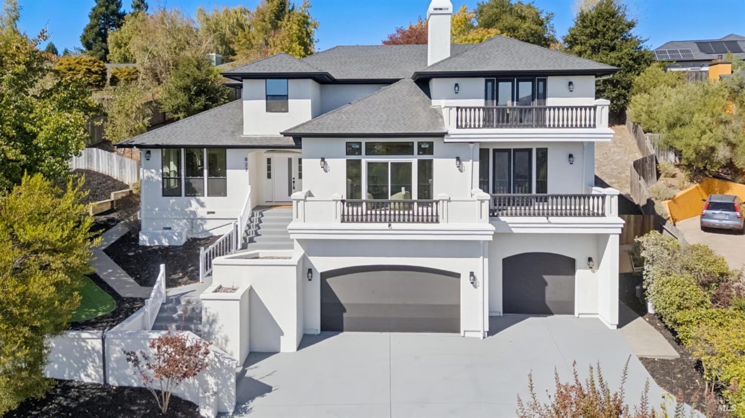 827 N Webster Street Petaluma CA 94952
