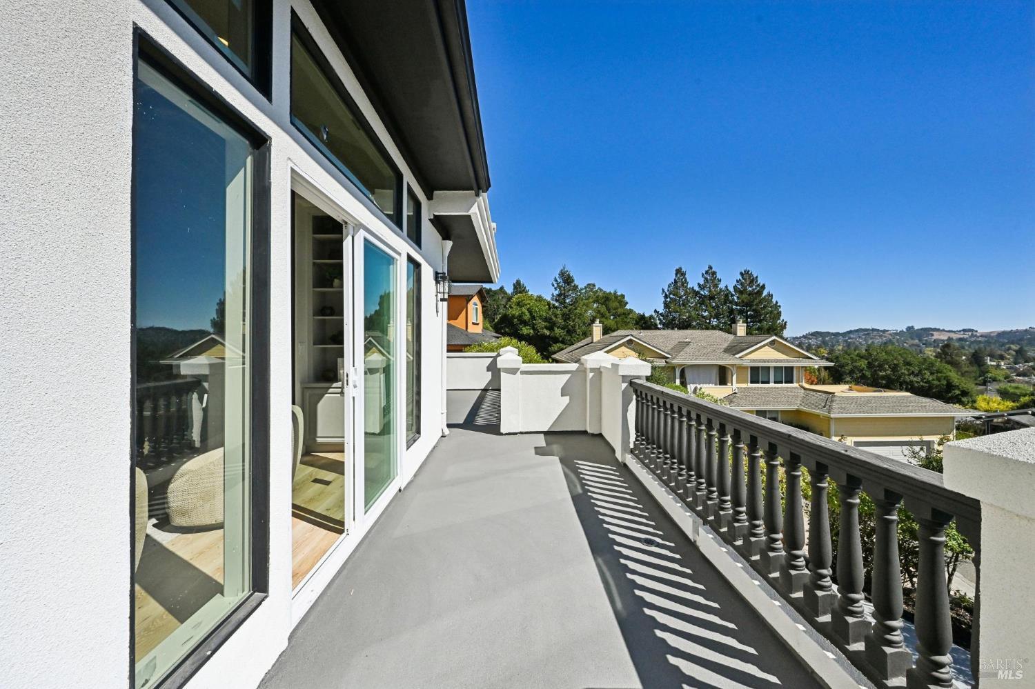 827 N Webster Street Petaluma CA 94952
