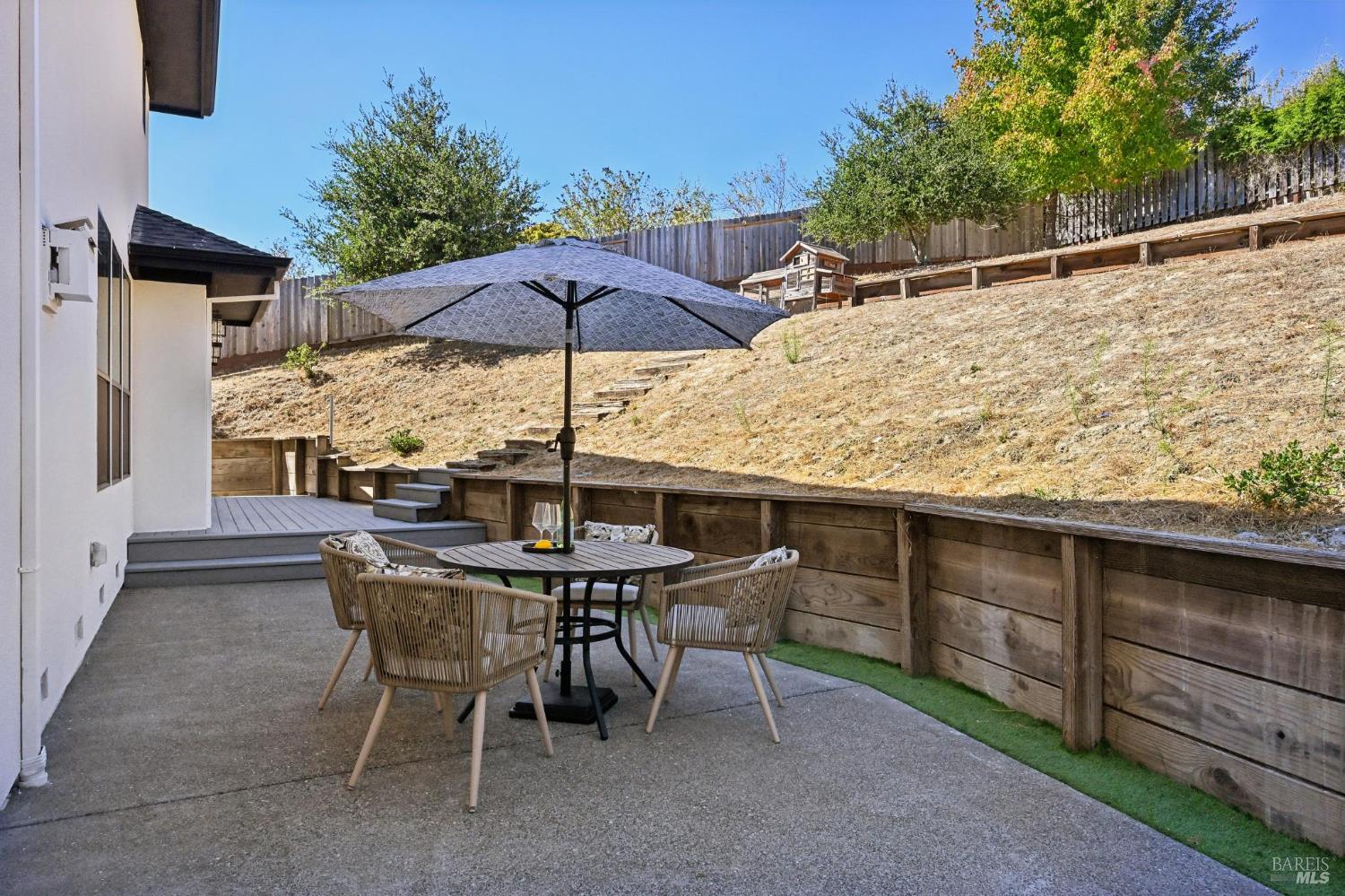 827 N Webster Street Petaluma CA 94952