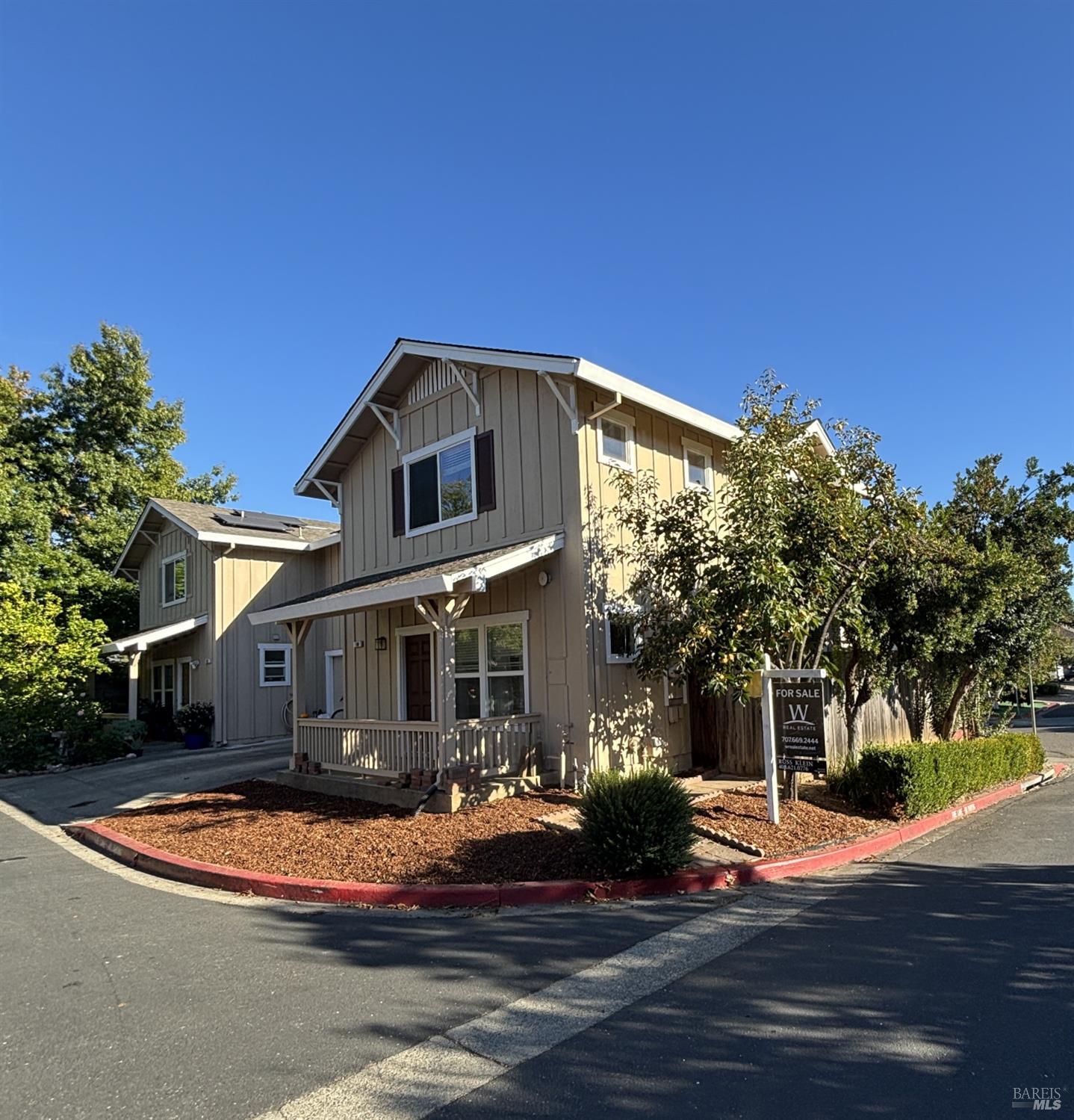 Cloverdale CA, 100 Ioli Ranch Circle
