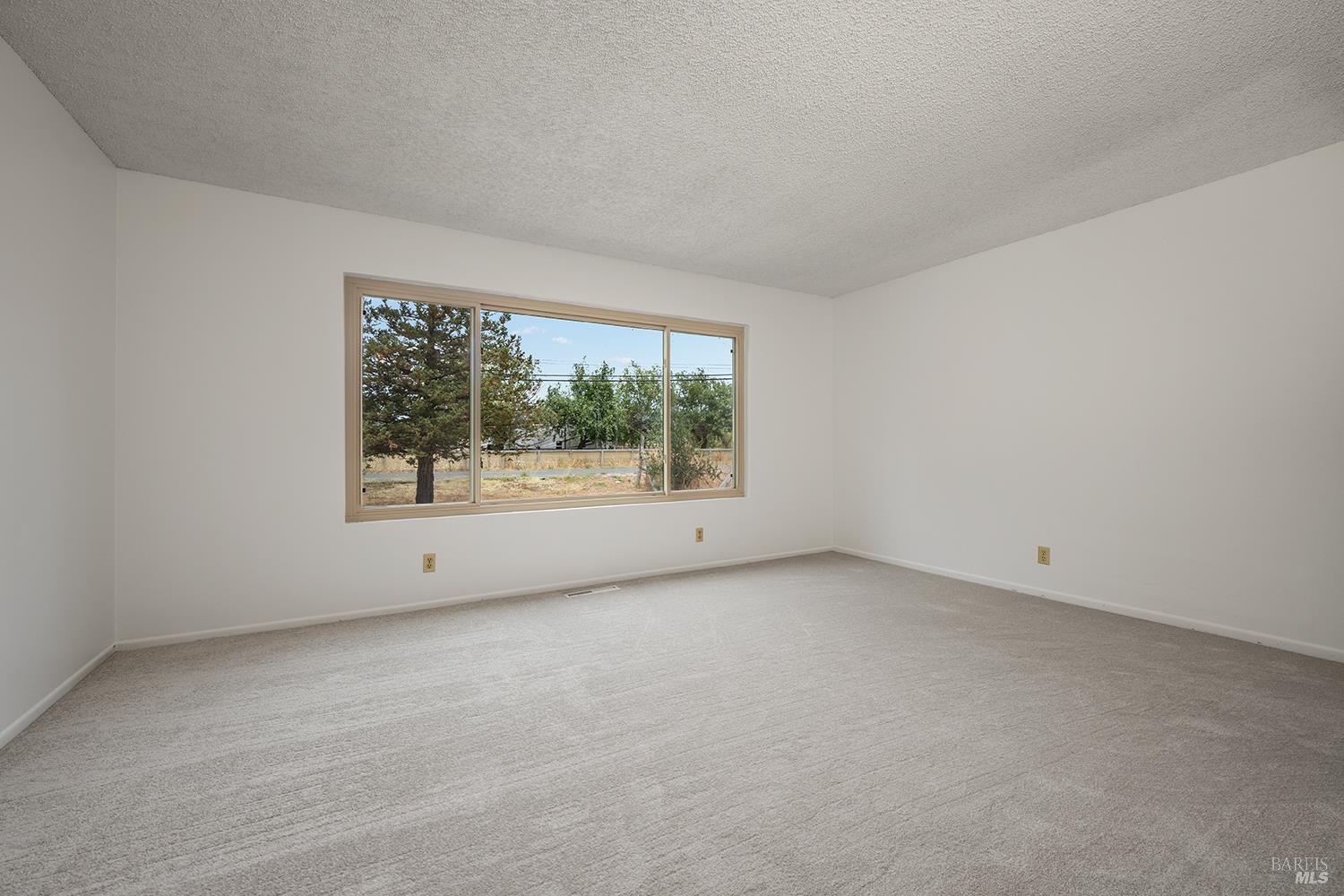 410 E Railroad Avenue Cotati CA 94931
