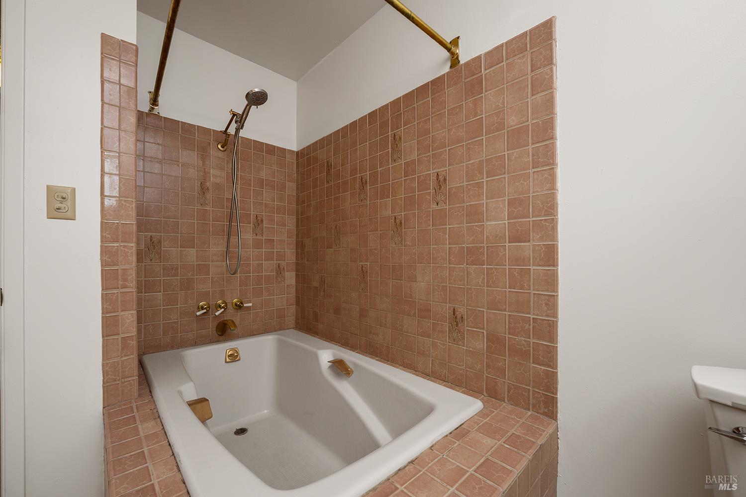 410 E Railroad Avenue Cotati CA 94931