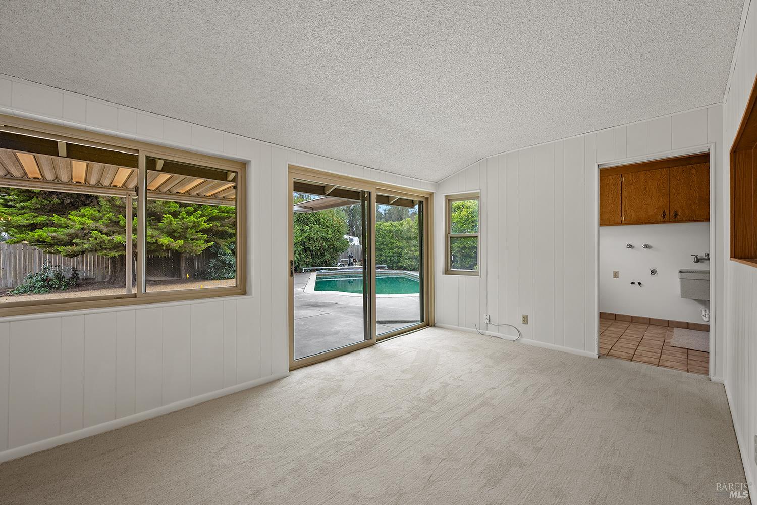 410 E Railroad Avenue Cotati CA 94931