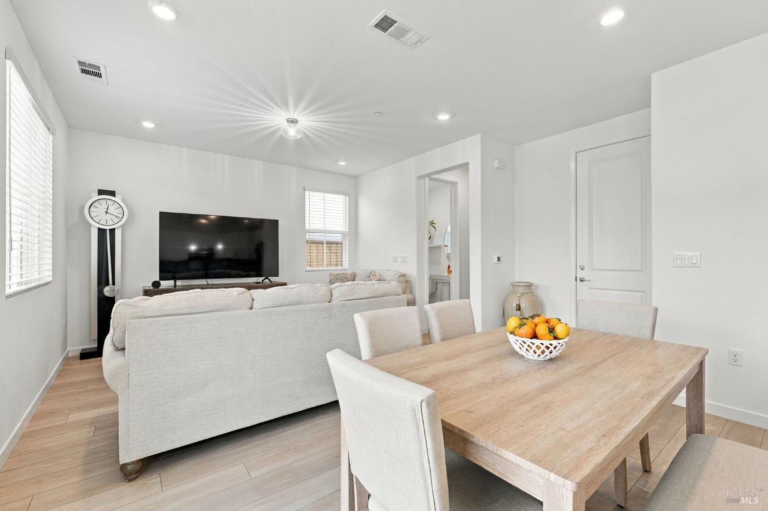 3013 Mansfield Street Vacaville CA 95687