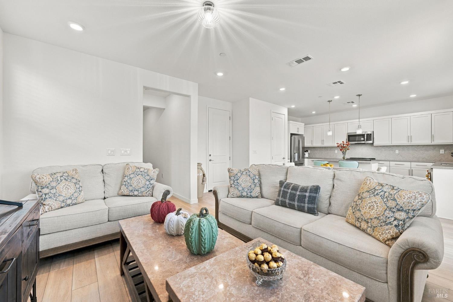 3013 Mansfield Street Vacaville CA 95687