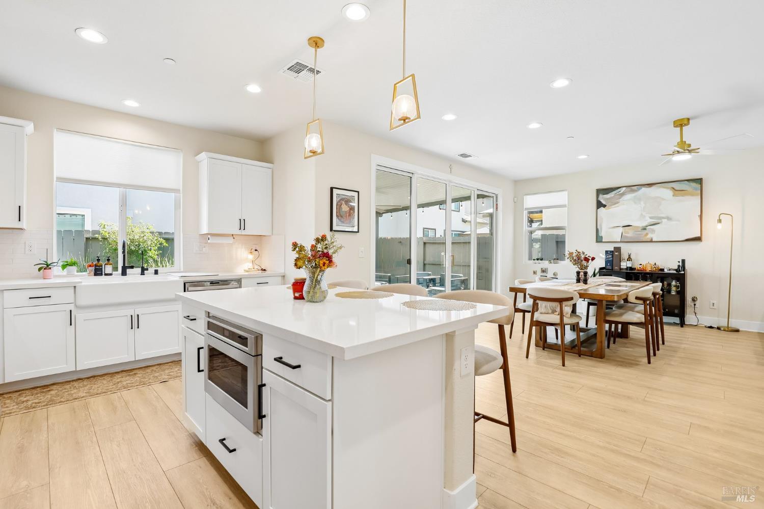 821 Cosmos Drive Vacaville CA 95687