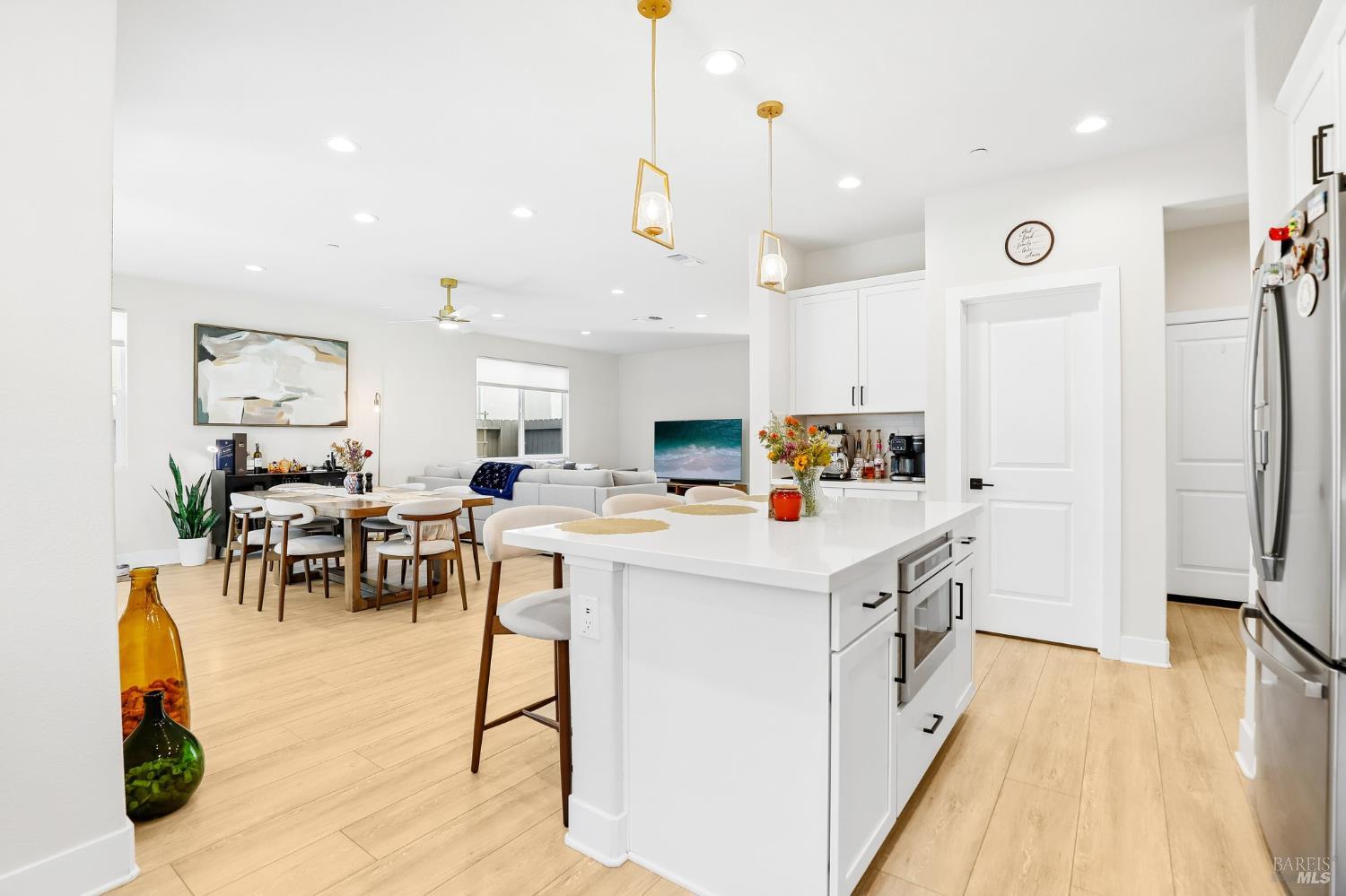 821 Cosmos Drive Vacaville CA 95687