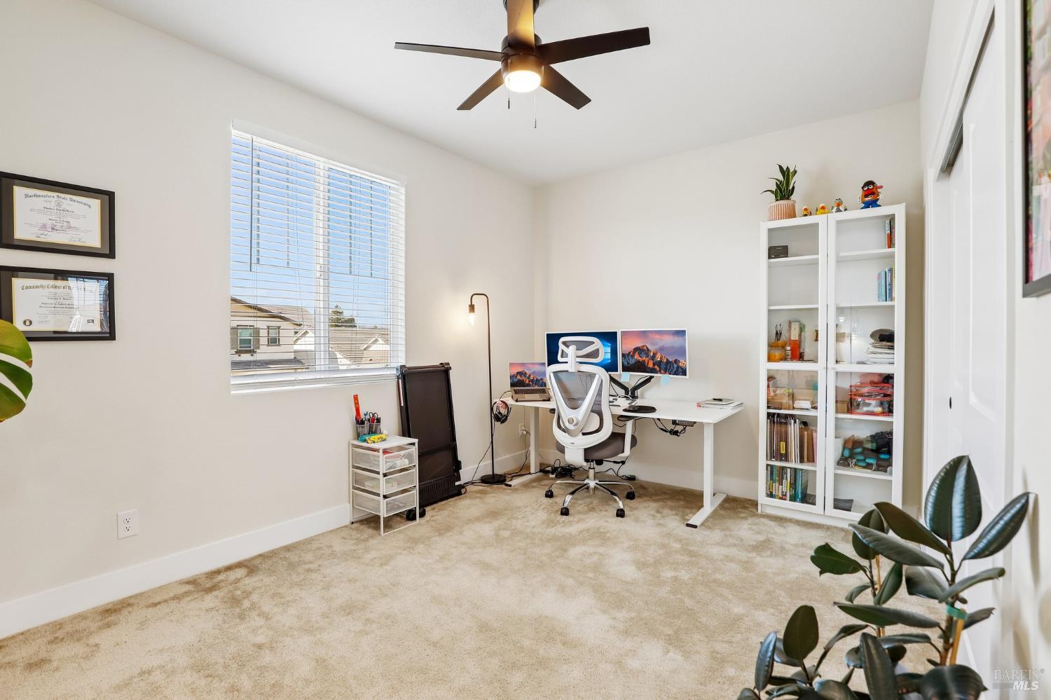 821 Cosmos Drive Vacaville CA 95687