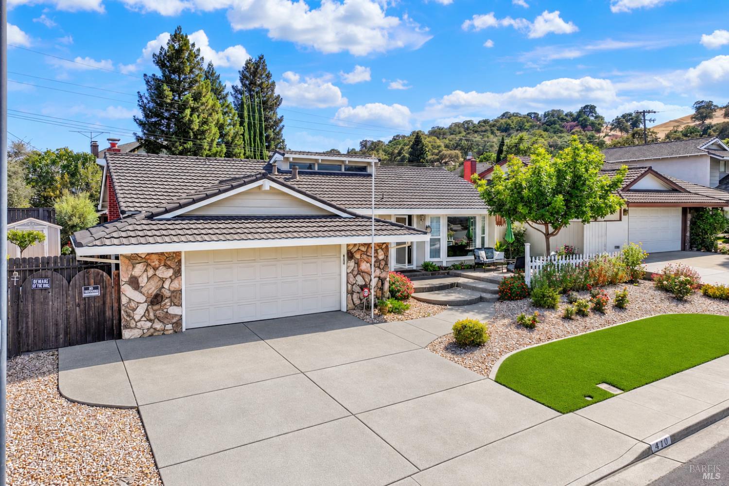 470 Meadowview Drive Vacaville CA 95688