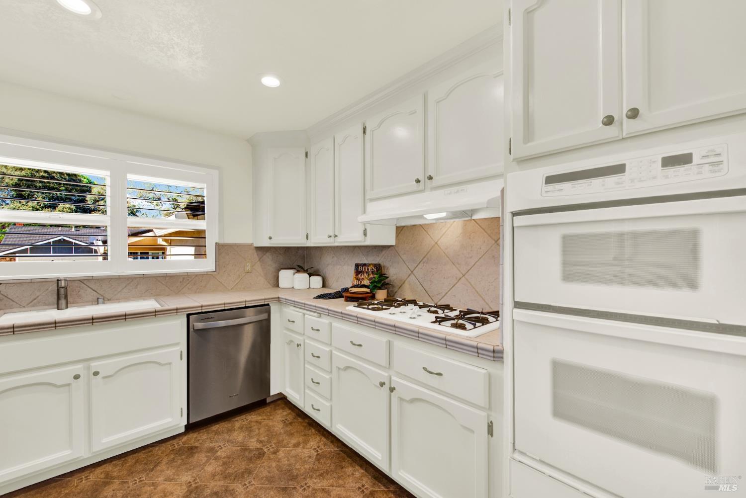 470 Meadowview Drive Vacaville CA 95688