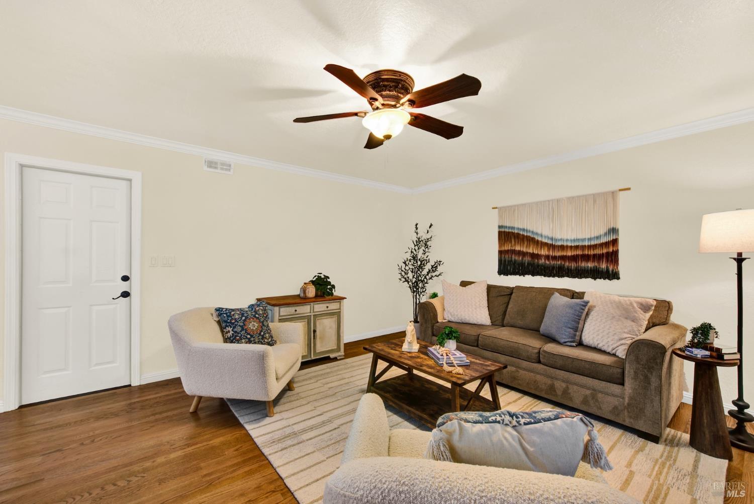 470 Meadowview Drive Vacaville CA 95688