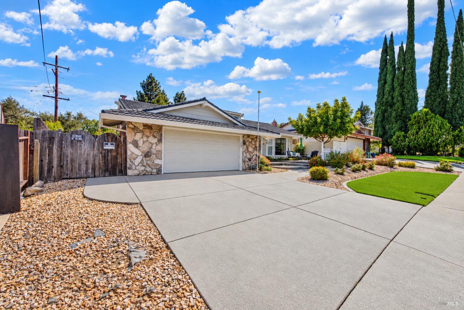 470 Meadowview Drive Vacaville CA 95688