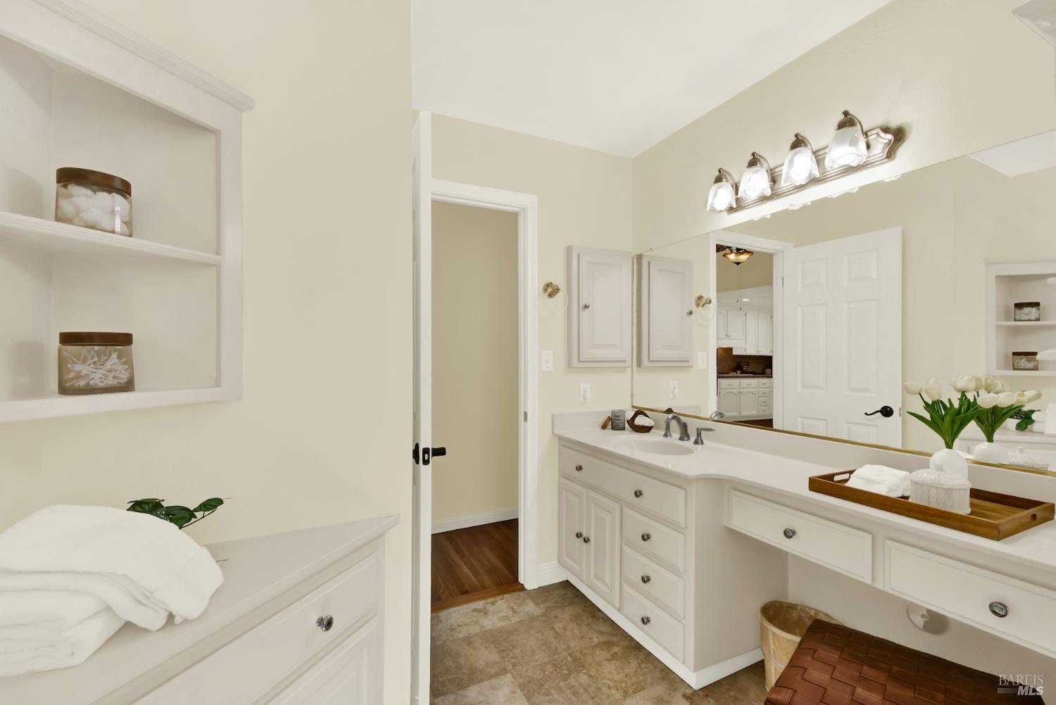 470 Meadowview Drive Vacaville CA 95688