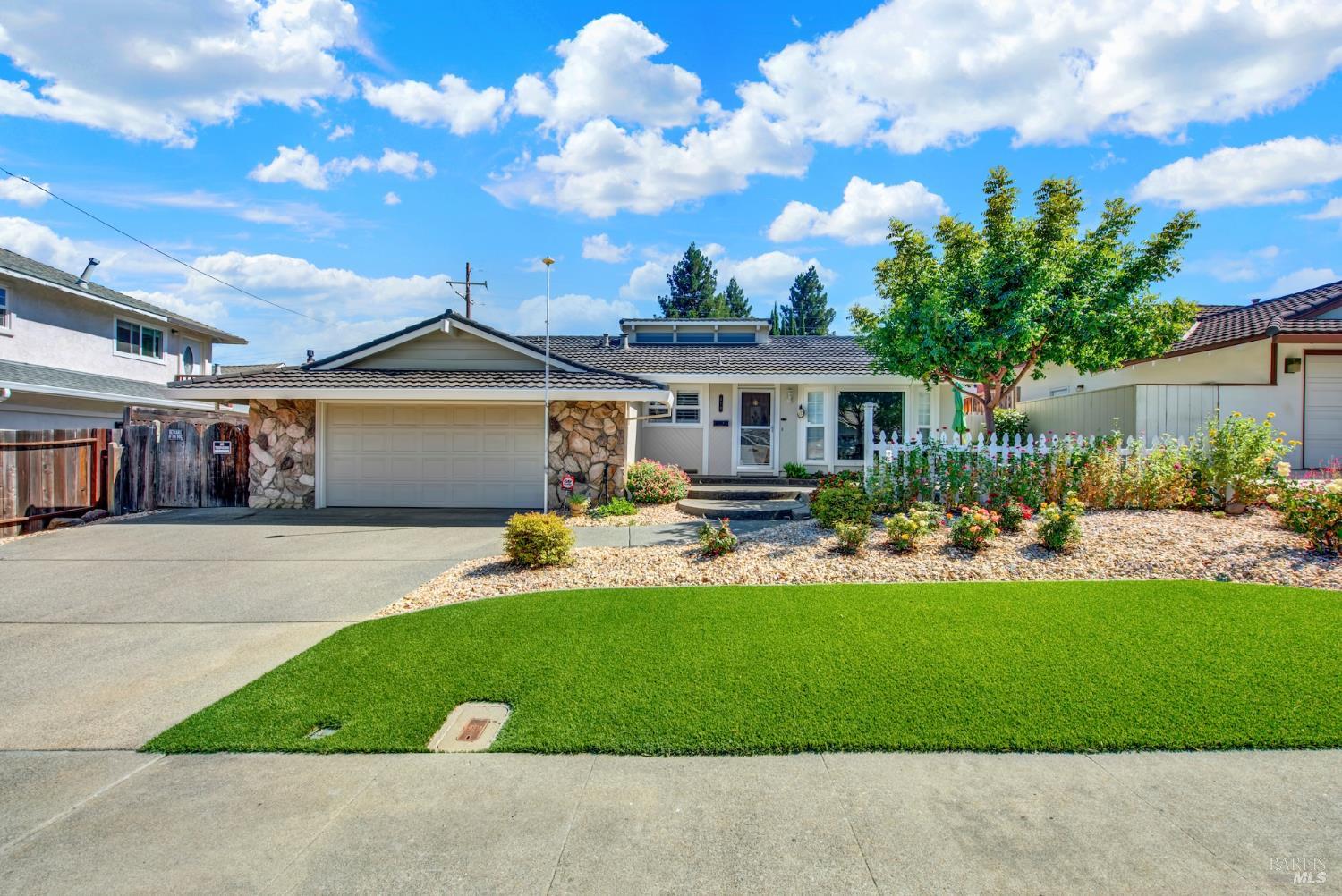 470 Meadowview Drive Vacaville CA 95688