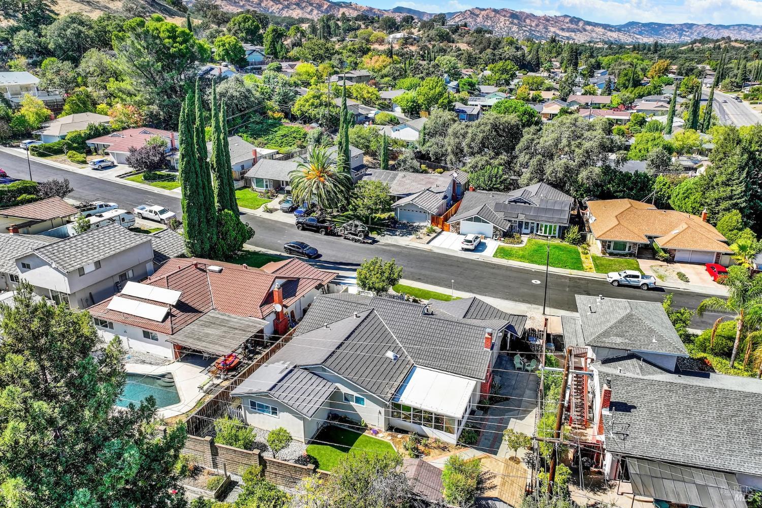 470 Meadowview Drive Vacaville CA 95688
