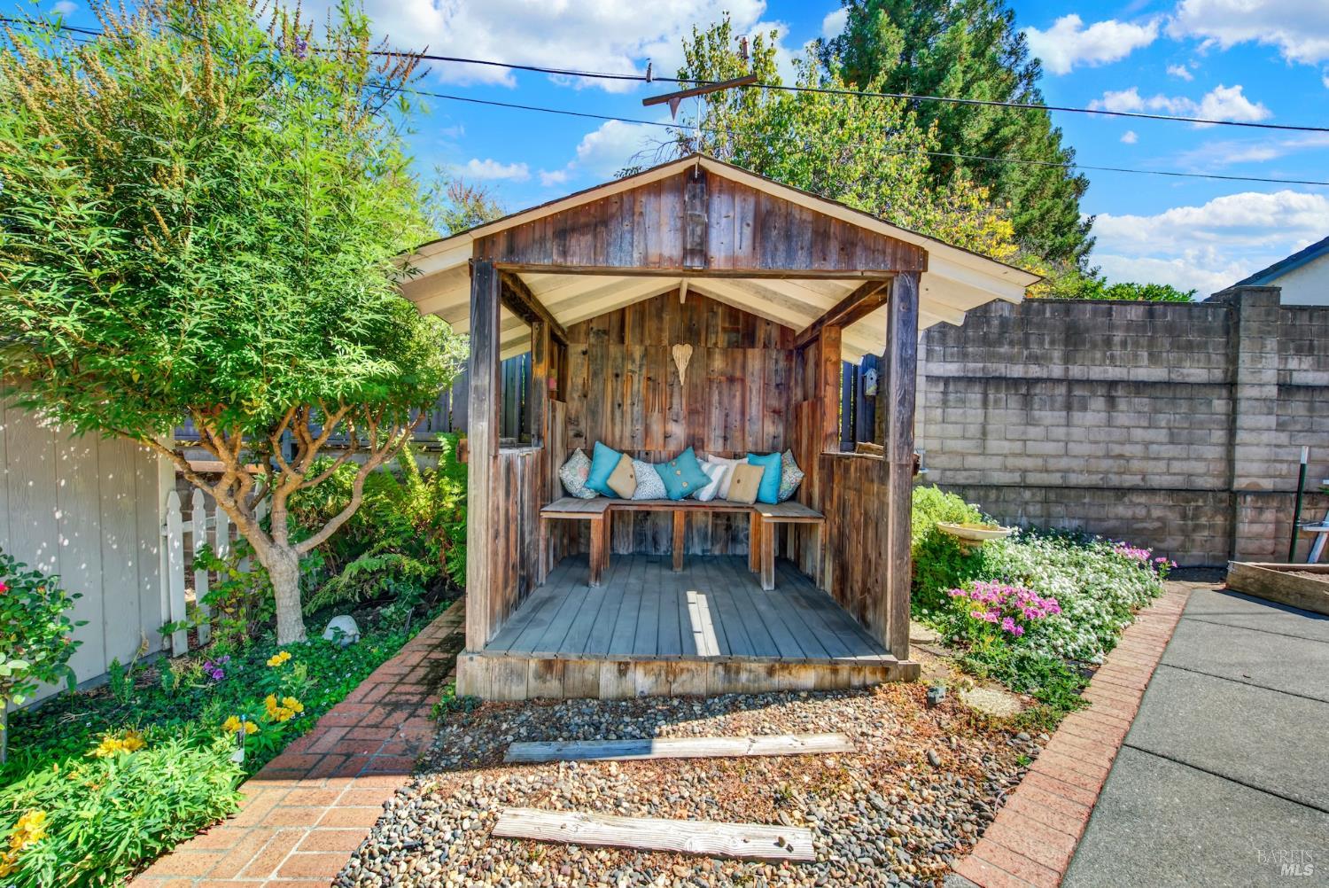 470 Meadowview Drive Vacaville CA 95688