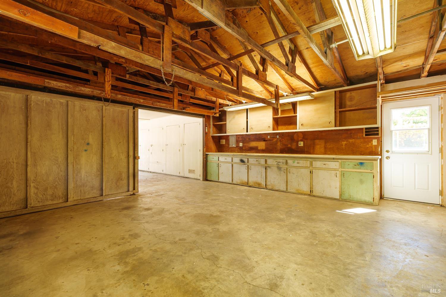 1963 Indian Valley Road Novato CA 94947