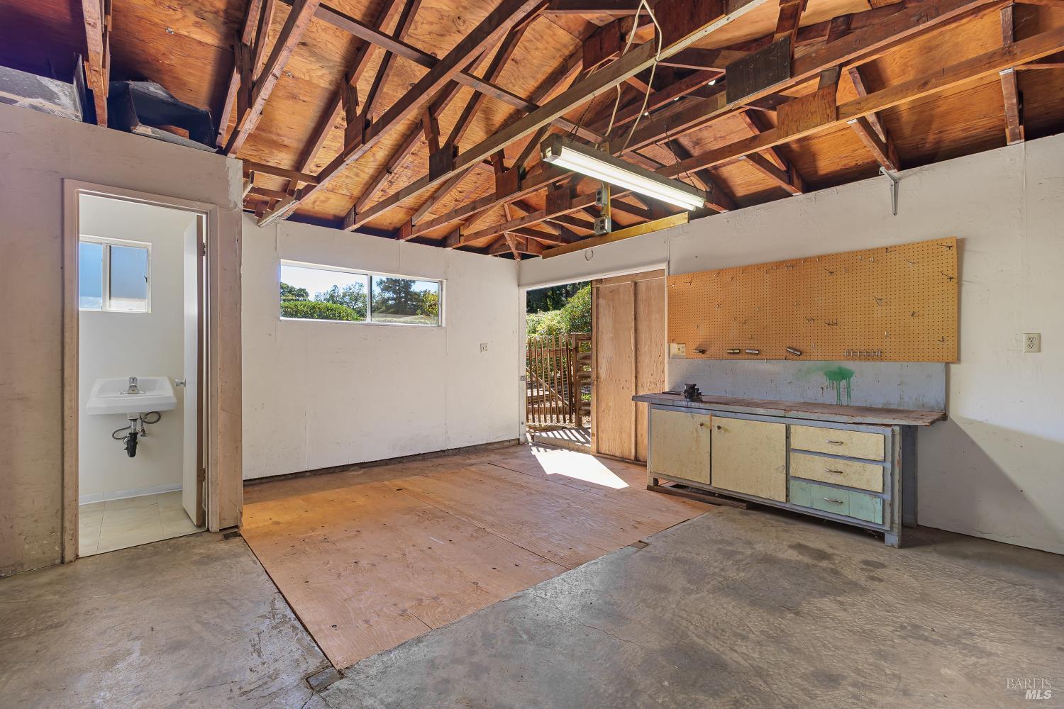 1963 Indian Valley Road Novato CA 94947