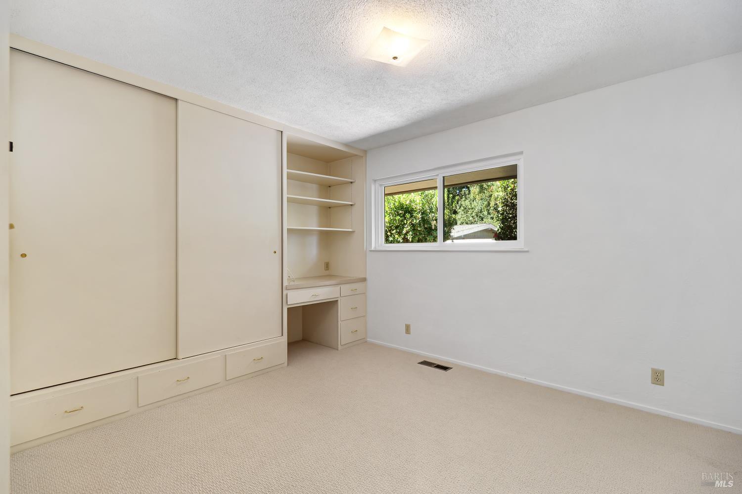 1963 Indian Valley Road Novato CA 94947