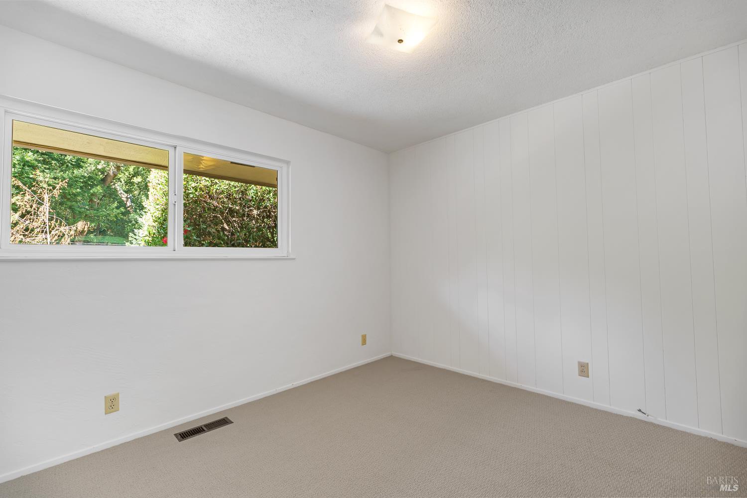 1963 Indian Valley Road Novato CA 94947