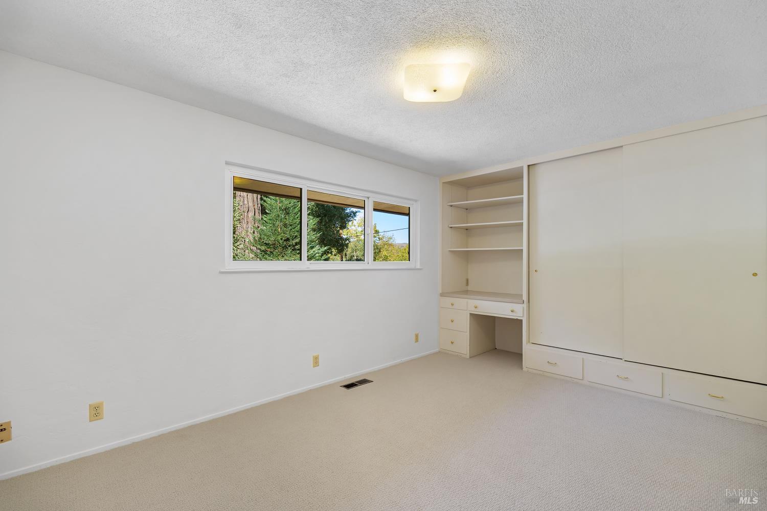 1963 Indian Valley Road Novato CA 94947