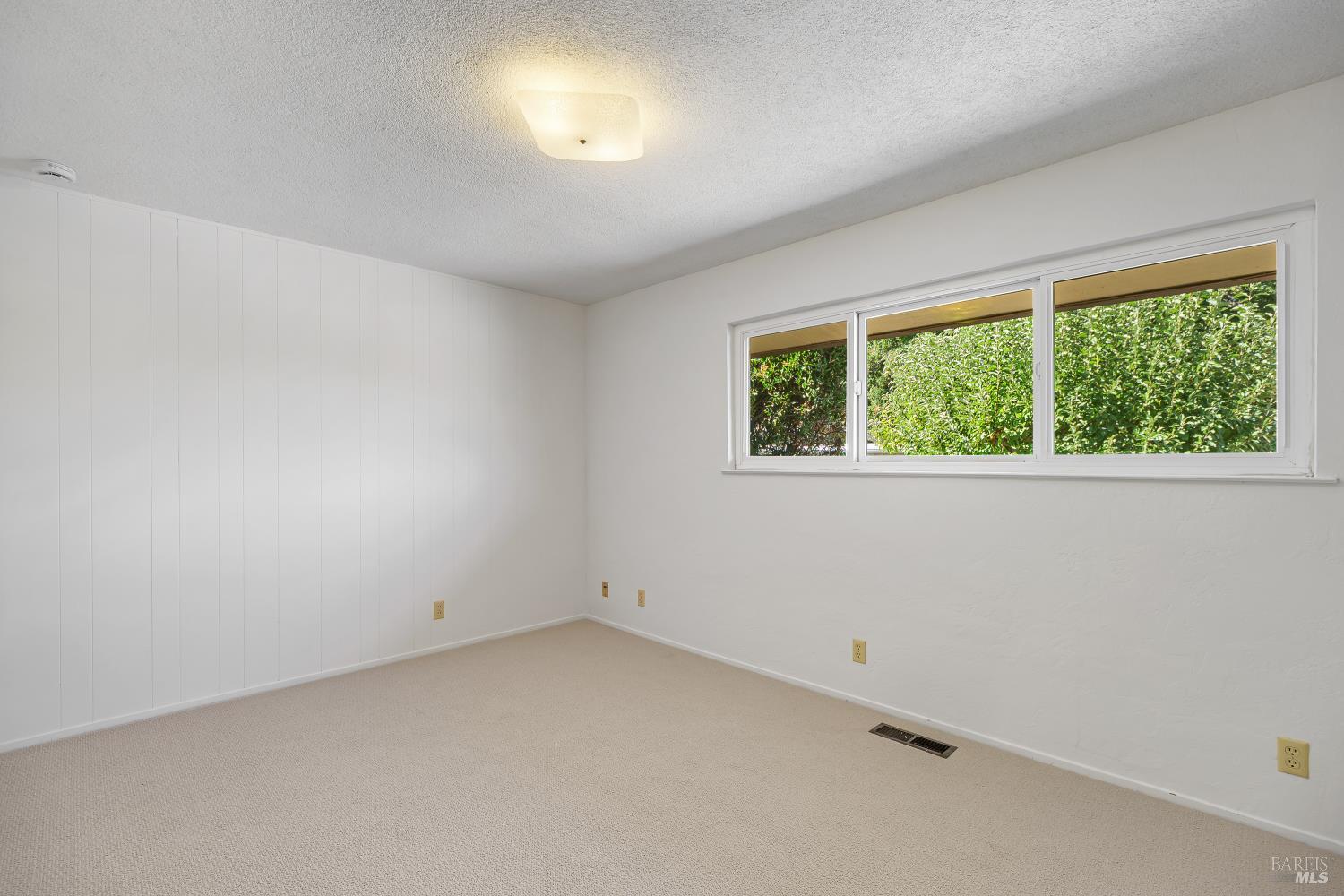 1963 Indian Valley Road Novato CA 94947