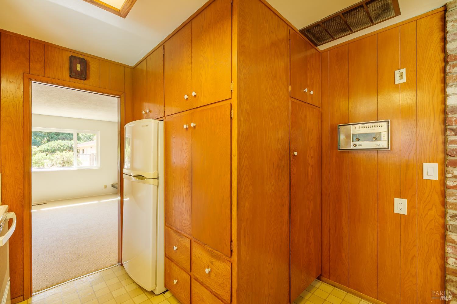 1963 Indian Valley Road Novato CA 94947