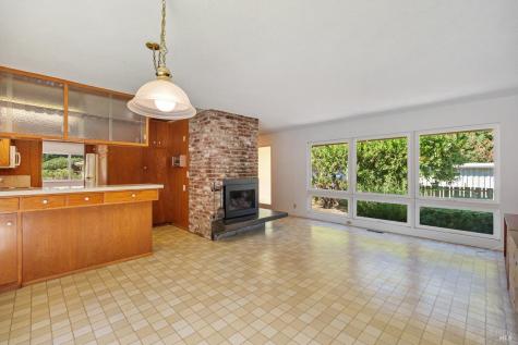 1963 Indian Valley Road Novato CA 94947