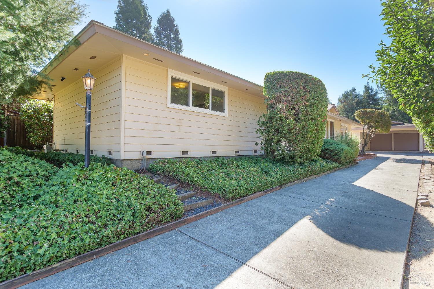 1963 Indian Valley Road Novato CA 94947