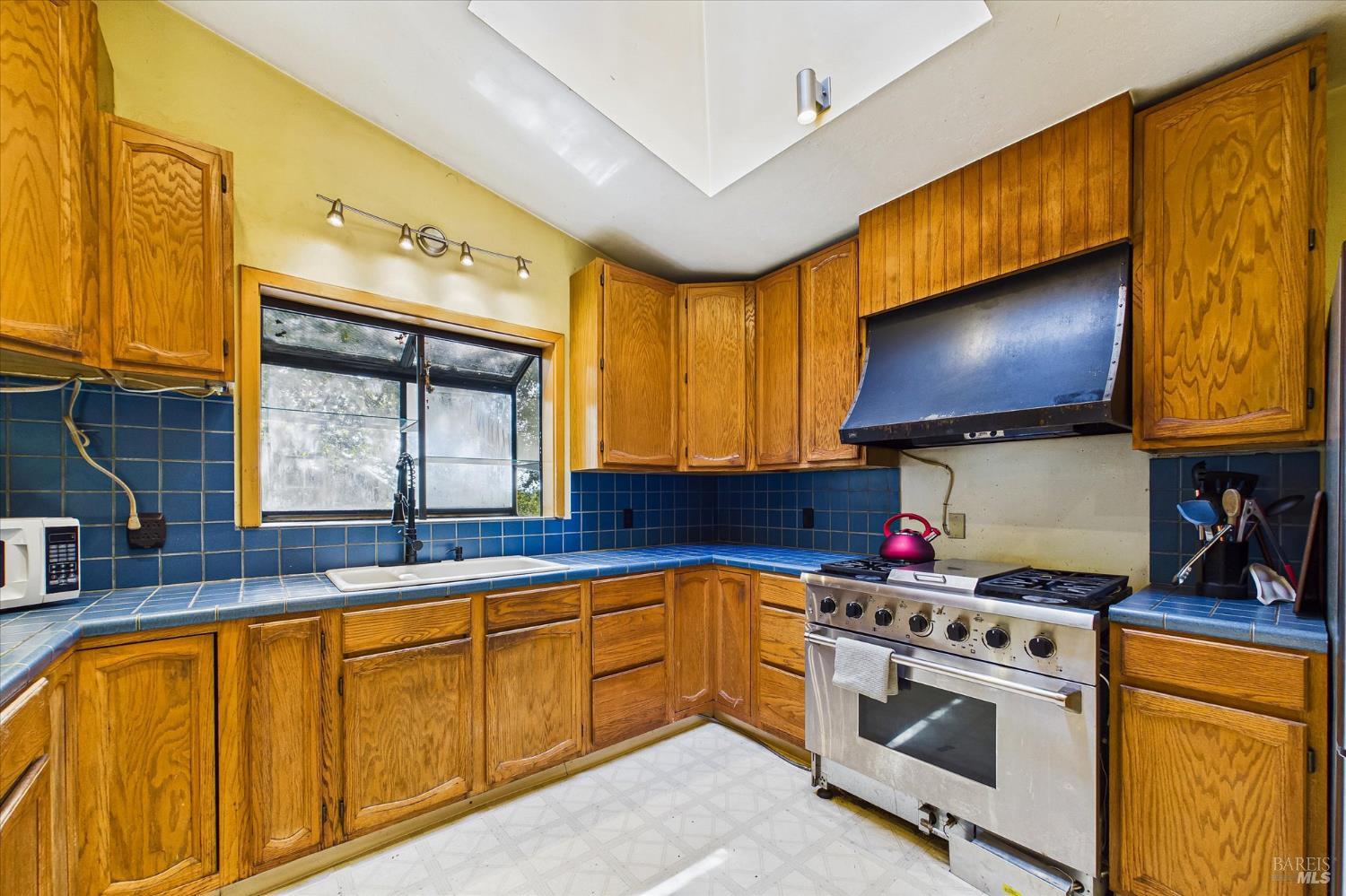 3450 Laytonville Dos Rios Road Laytonville CA 95454