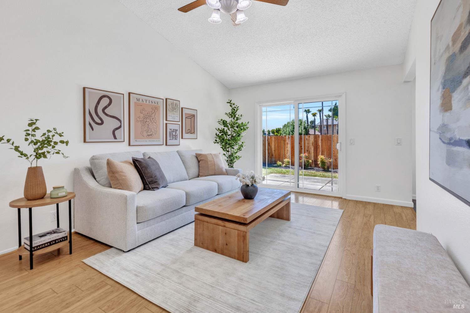 906 Steller Way Suisun City CA 94585