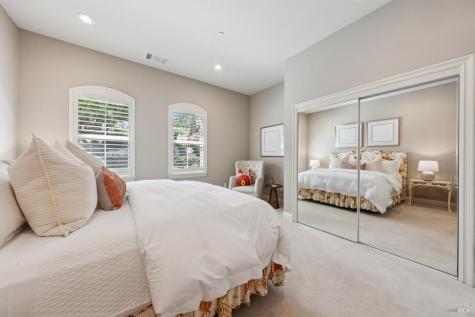 115 Stonetree Lane Novato CA 94945