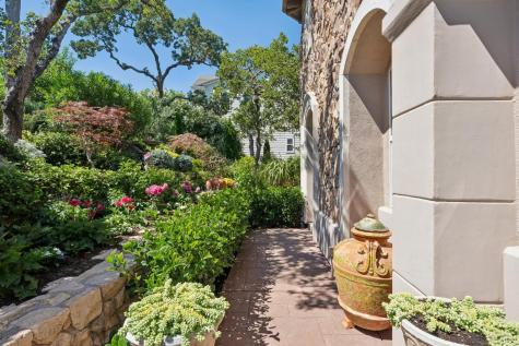 115 Stonetree Lane Novato CA 94945
