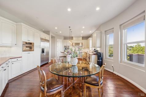 115 Stonetree Lane Novato CA 94945