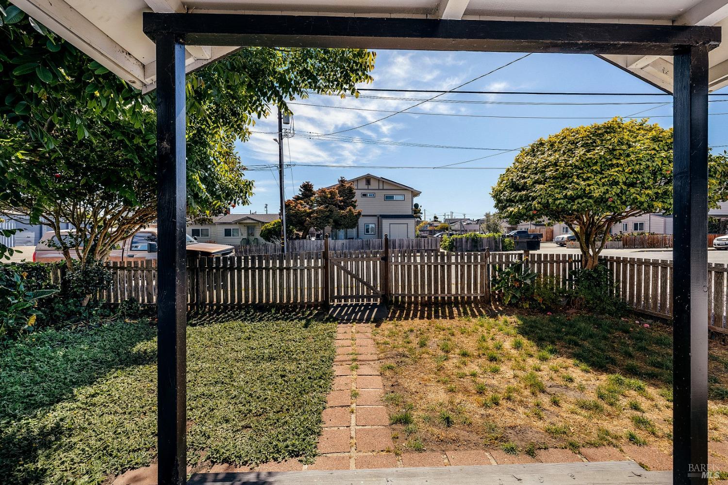459 S Mcpherson Street Fort Bragg CA 95437