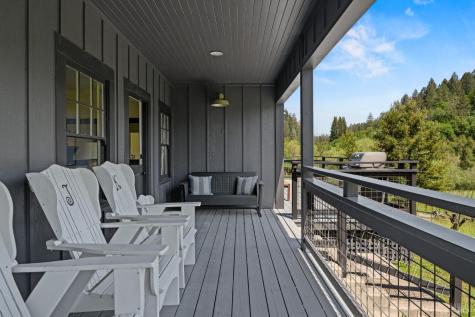 8781 Martinelli Road Forestville CA 95436