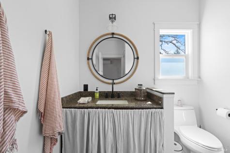 8781 Martinelli Road Forestville CA 95436