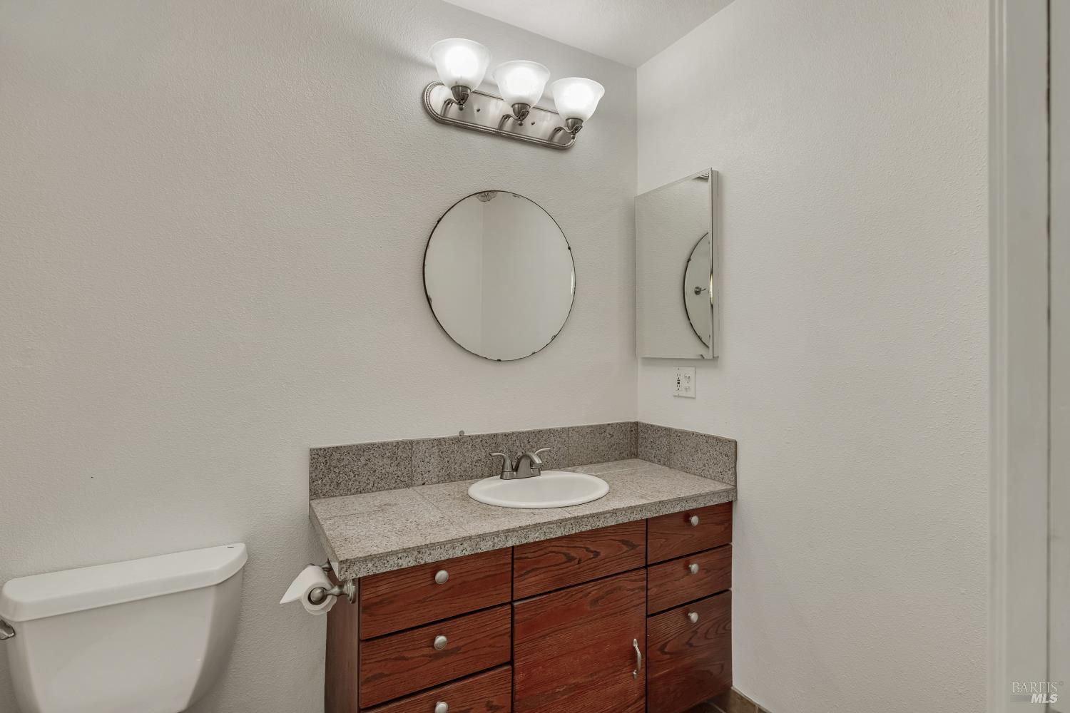 195 W Macarthur Street Sonoma CA 95476