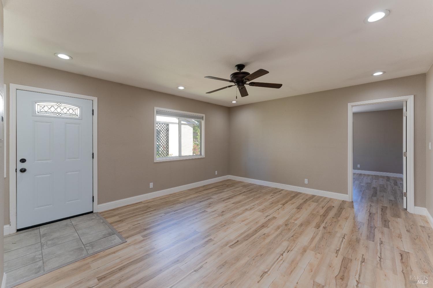 402 Grove Avenue Ukiah CA 95482