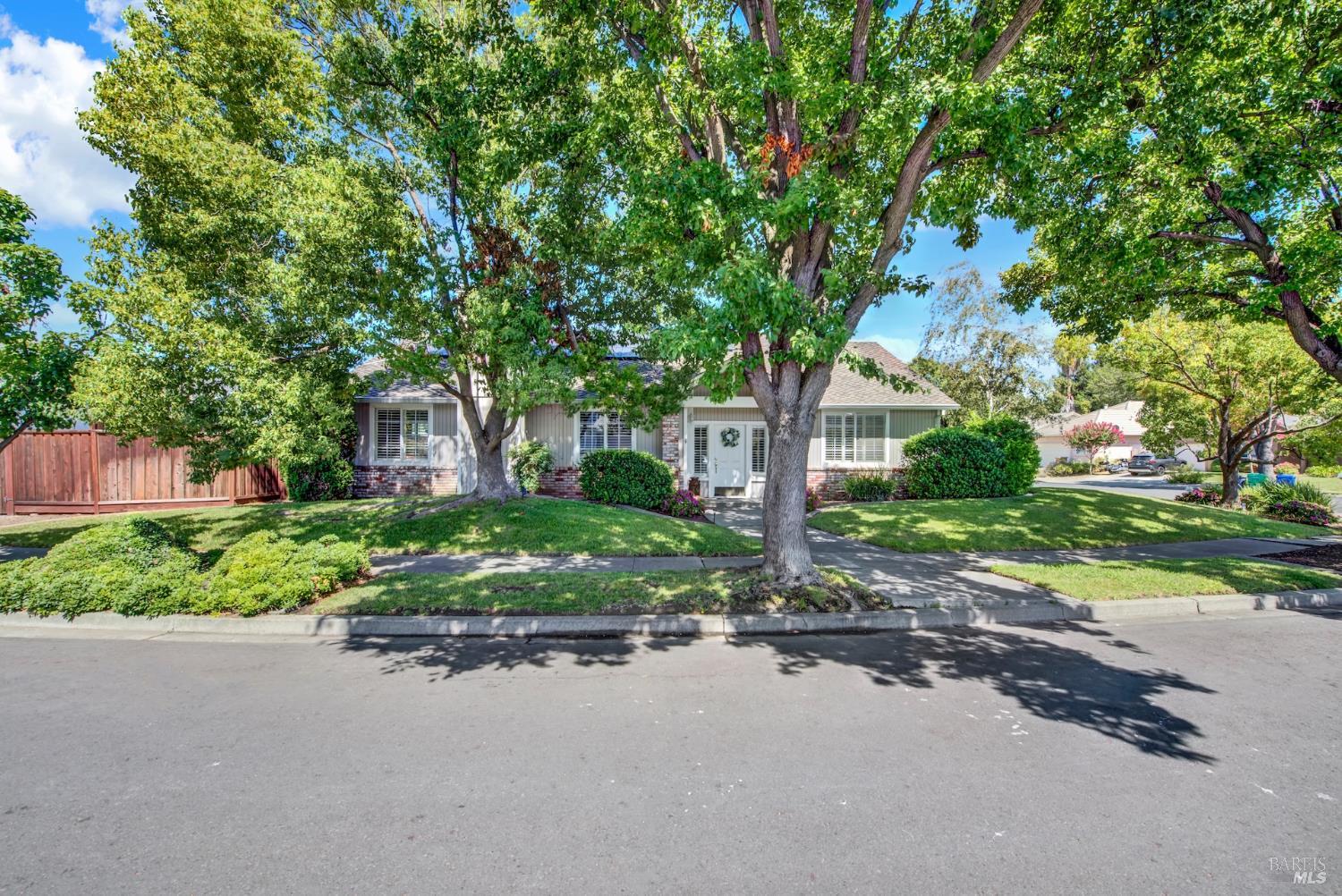 2138 Devonshire Drive Napa CA 94559