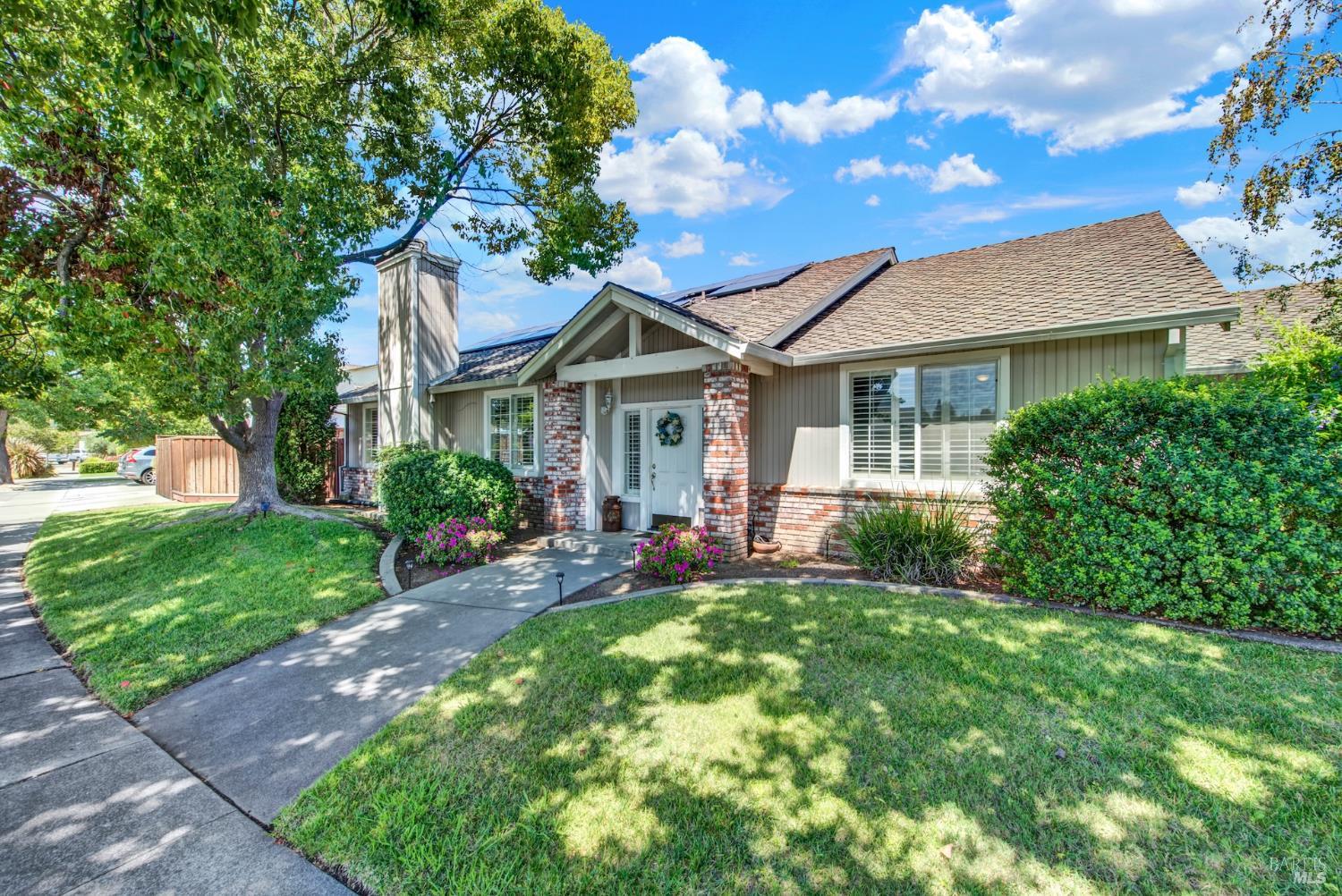 2138 Devonshire Drive Napa CA 94559
