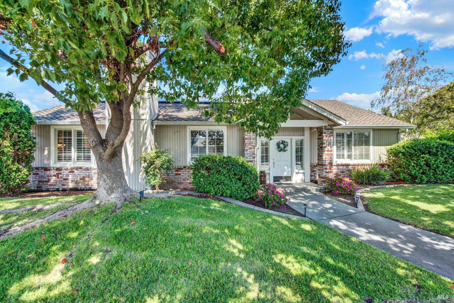 2138 Devonshire Drive Napa CA 94559