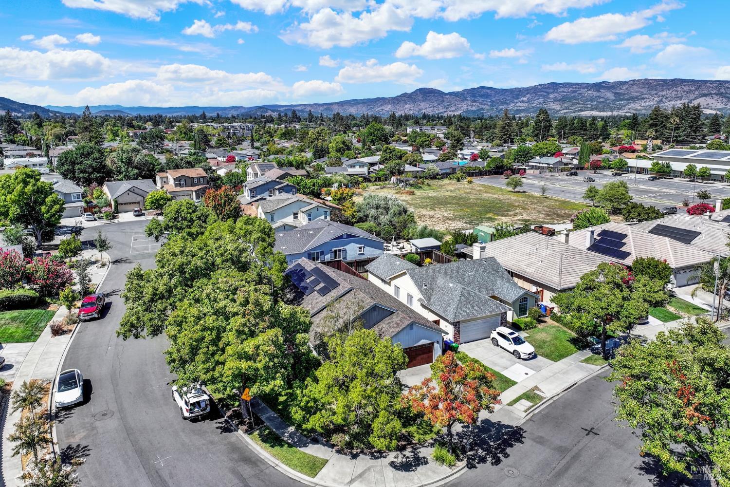 2138 Devonshire Drive Napa CA 94559