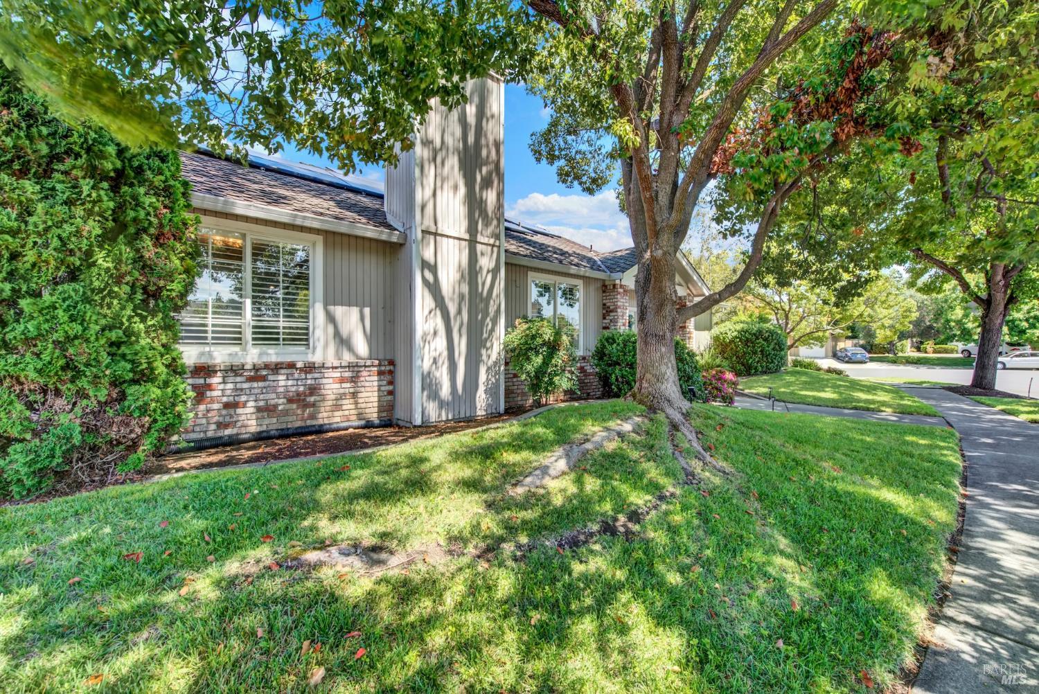 2138 Devonshire Drive Napa CA 94559