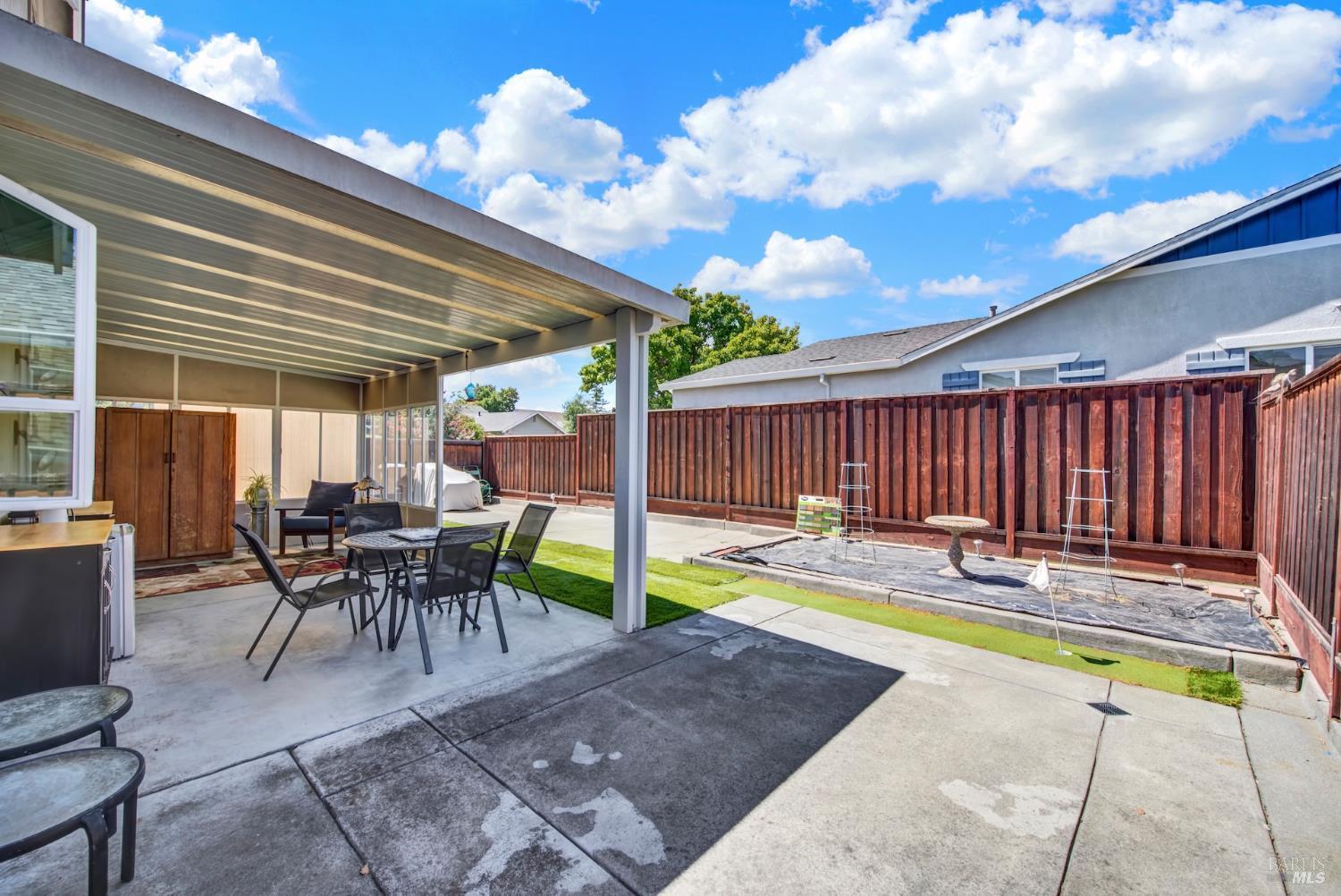 2138 Devonshire Drive Napa CA 94559