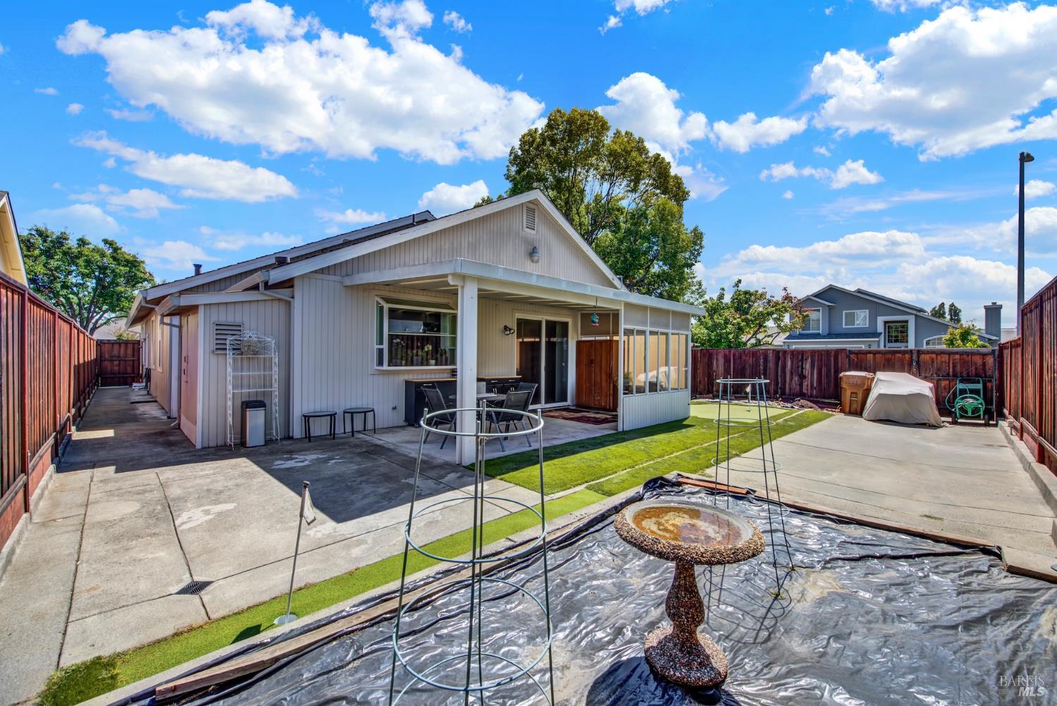 2138 Devonshire Drive Napa CA 94559